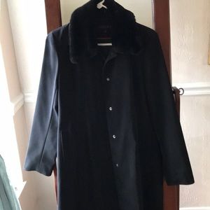 Timeless  Anne Klein lightweight coat